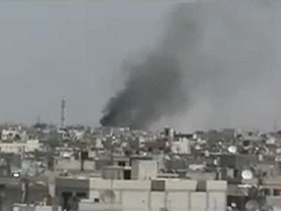 فري برس حمص قصف مباشر على  البياضة حي الشراكس 16 4 2102 Homs