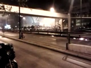 Ανάσταση με μολότοφ στο Ν. Κόσμο