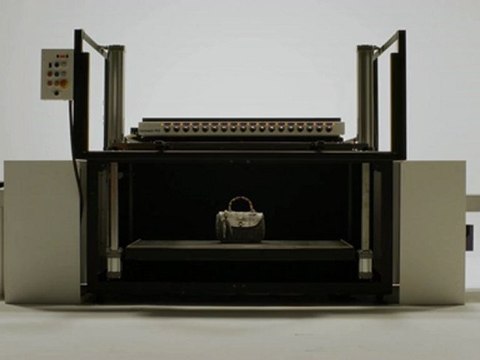 Autosital - Trailer « Assembly line », Fiat 500 by Gucci