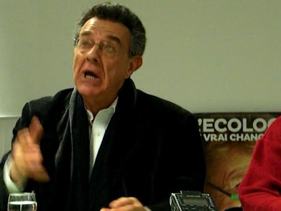 1° Conférence d'Yves COCHET Le Drennec avril 2012 .