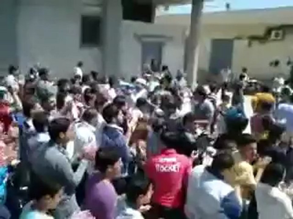 فري برس درعا المليحة الشرقية مظاهرة نصرة للمدن المحاصرة 17 4 2012 ج2 Daraa