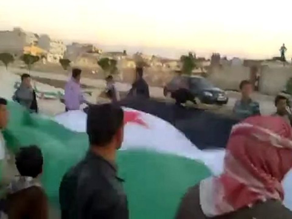 فري برس حلب منبج مسائية رائعة 16 4 2012 Aleppo