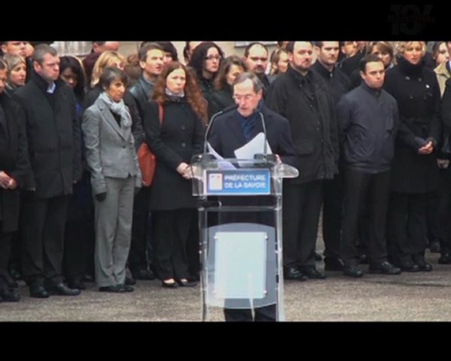 Lapsus de Claude Guéant lors de la cérémonie en hommage au Policier de la BAC, mort à Chambéry.