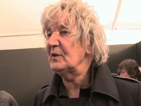 Jacques Higelin, auteur, compositeur, interprète, soutient François Hollande