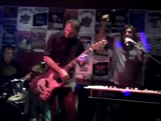 The Busymen - "Don't Need Your Loving Anymore" (Ric's Cafe - 24th March, 2012)