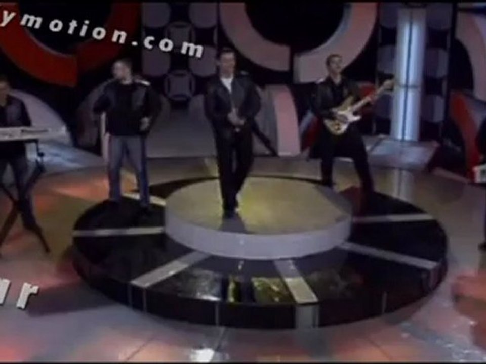 Amadeus Band -Ajmo u...[HQ]