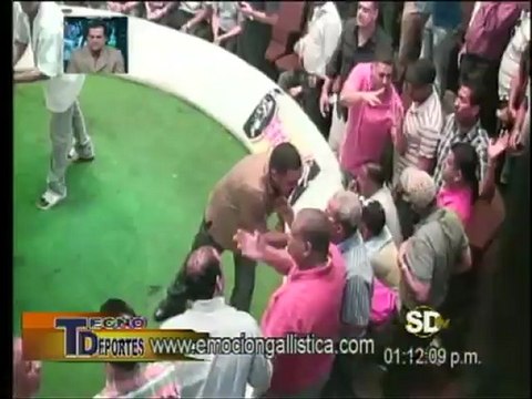 1era parte Programa TECNODEPORTES Jugada Santiago Lunes 2 de Abril del 2012 , Jugada la cual fué cubierta por Manuel Perelló .-