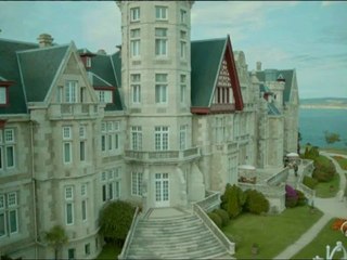 Veličasten hotel 7.del (1/2)