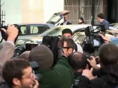 Robbie Williams bride cries hours before the wedding