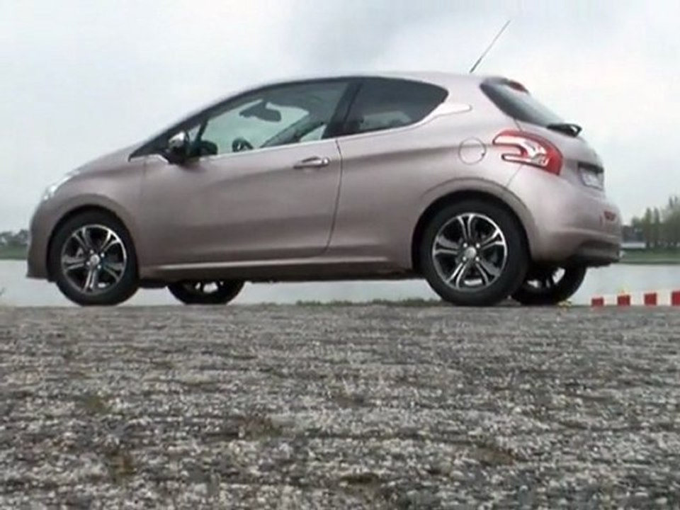 Peugeot 208: Die Löwen definieren Kleinheit neu