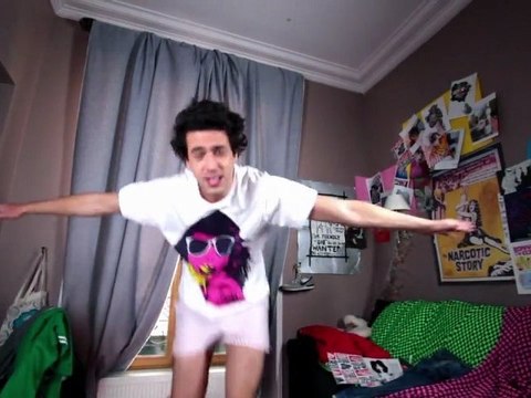 Max Boublil - Chatroulette feat. Sophie Favier