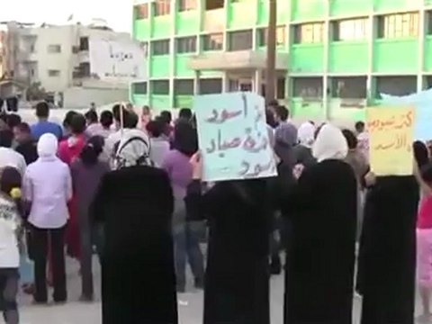 فري برس درعا السبيل مظاهرة نصرة لحرائرنا 17 4 2012 Daraa