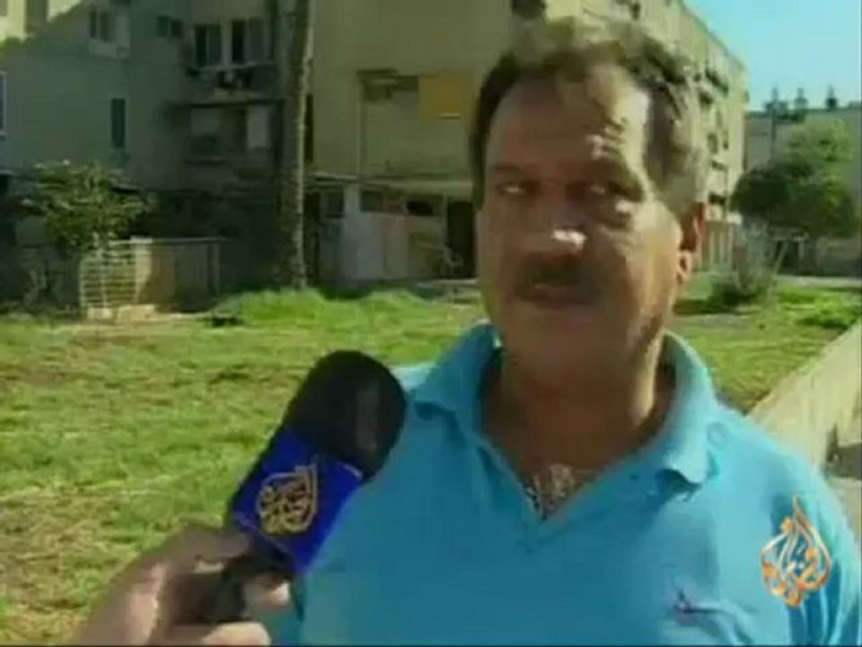متطرفون يهود يحرقون المنازل العربية في مدينة عكا