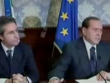 Berlusconi - Napoli senza rifiuti in meno di due settimane