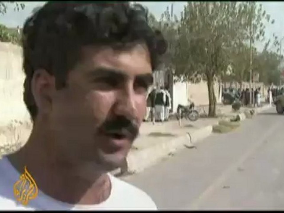 Schoolgirls attacked with acid in Afghanistan - 12 Nov 08