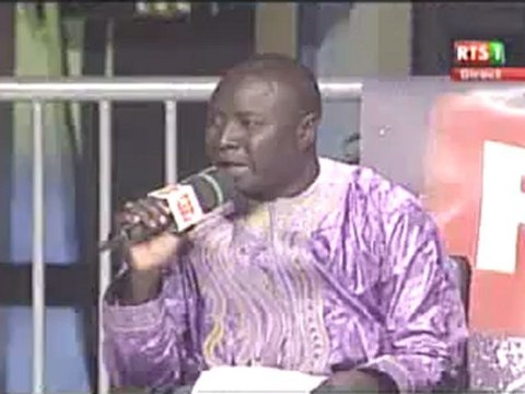 VIDEOS Direct Face à face Yekini vs Tyson à la RTS: La tactique verbale des deux mastodontes