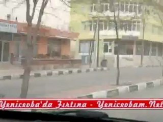 Yeniceoba Kasabası Fırtınaya Teslim Oldu