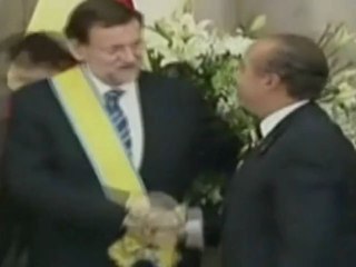 Mariano Rajoy condecorado por el presidente de México