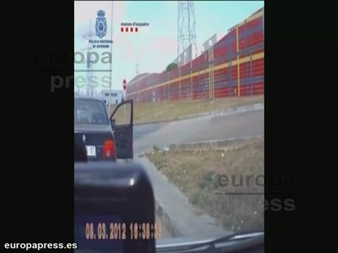 Detienen a falsos policías que robaban a turistas