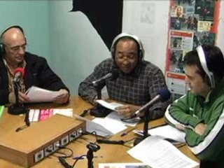 Mesa de radio Poesía de... Delfín Prats