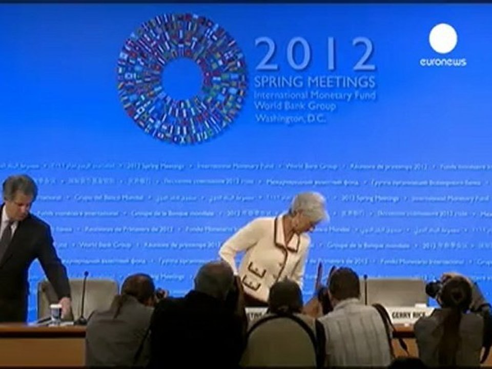 Lagarde: un "léger vent de reprise" souffle sur...