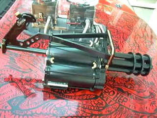 Mini Minigun with 18Kt gold accents