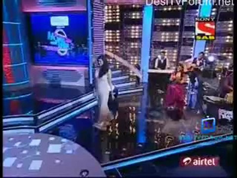 Movers & Shakers - 19th April 2012 Video Watch Online pt2