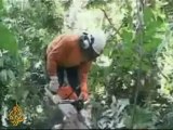 Uncontacted tribe filmed on Brazil-Peru border - 30 May 08