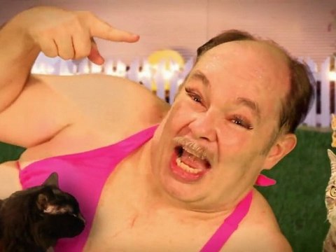 Nicki Minaj - Starships Parody - Pussies