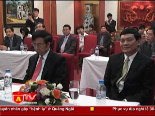 ANTÐ -Tập đoàn Charmvit – Hàn Quốc trao học bổng 1 tỷ cho con em học sinh CAND