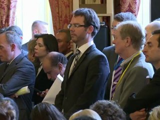 World powers mull tough action if Syria plan fails