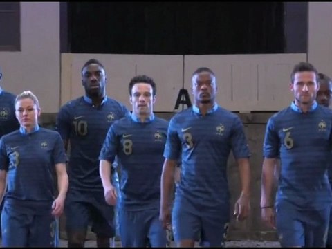 Le Friday Sport fait sa fête au nouveau maillot des Bleus