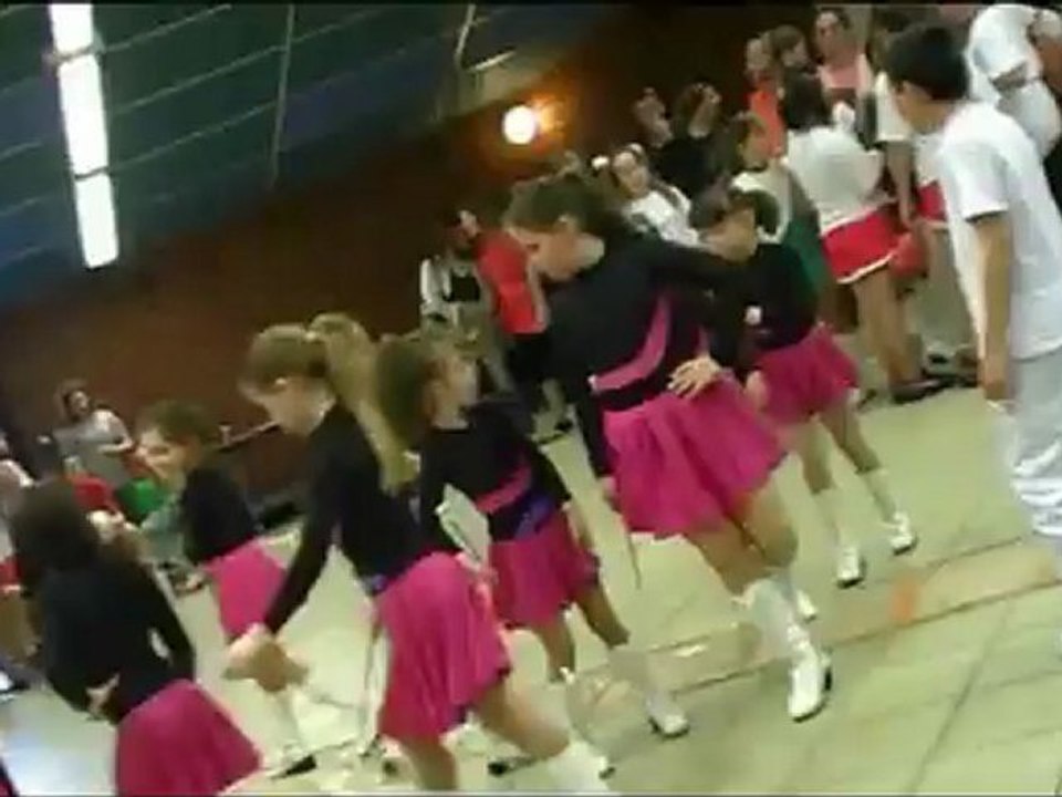 Majorettes de Firminy démonstrationMars 2012  à Unieux.
