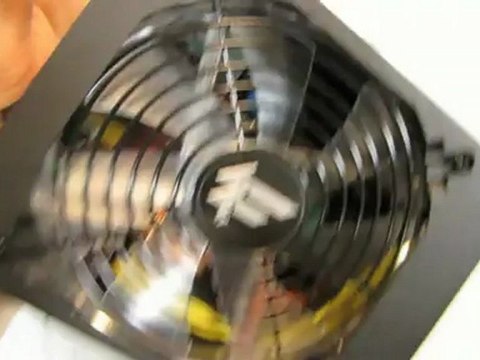 OCZ Fatal1ty 1000W Individually Sleeved Modular Power Supply Unboxing & First Look Linus Tech Tips