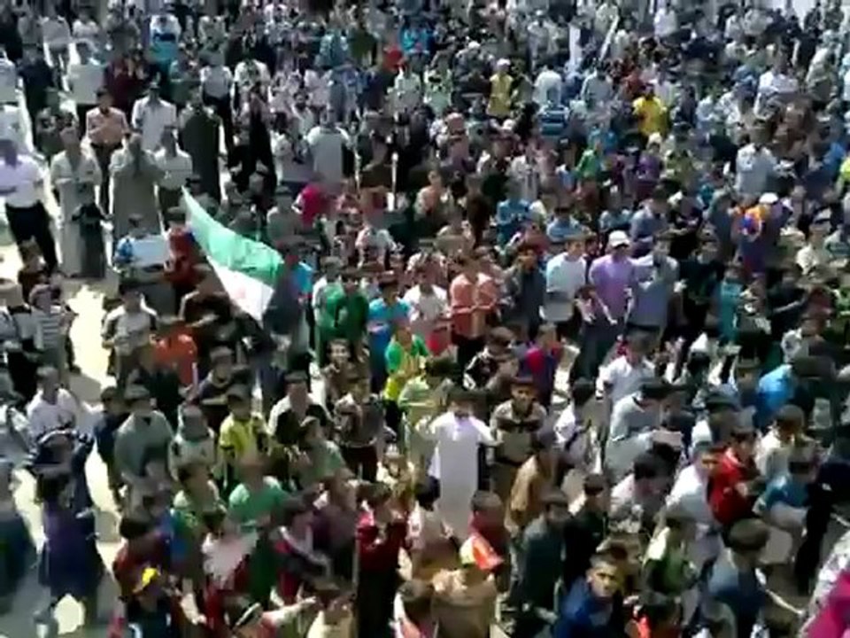 فري برس  ريف حماه المحتل جمعة سننتصر ويهزم الأسد كفرنبودة  20   04   2012 Hama