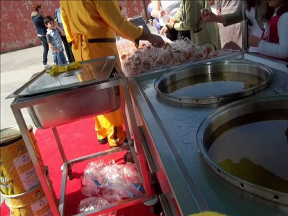 23 Nisan Ve Kutlu Doğum Lokma Dağıtılarak Kutlandı