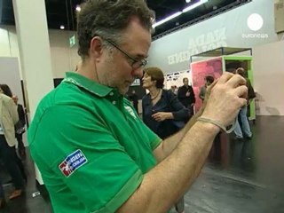 "Art Cologne" sanat fuarında yakın tarih sanatla...