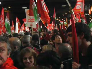 Toujours devant la tribune , mais en musique (4)