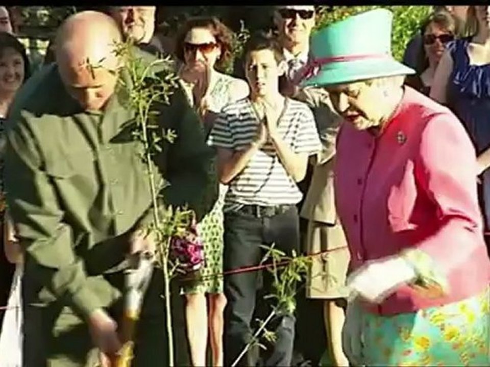 Isabel II de festejos