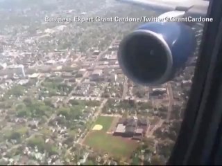 Pasajero captura en video un avión chocando contra unas aves