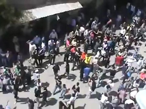 فري برس دمشق مظاهرة حي برزة جمعة سننتصر ويهزم الاسد20 4 2012 ج1 Damascus