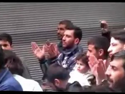 فري برس حمص القديمة مظاهرة رغم القصف ياحمص هاي رجاليك 20 4 2012 Homs