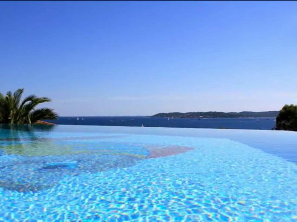 Villa - STE MAXIME - vue mer - propriété de prestige - face à SAINT TROPEZ - Var - Provence