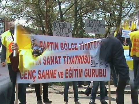 1 MAYIS 2012 BARTIN EĞİTİM HAKKI ATÖLYESİ. 1 MAYIS MARŞI BARTIN EYLEM GÖRÜNTÜLERİYLE