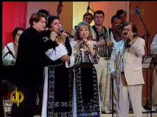 Dumnezeu de sus, Locul aici ne-a pus-Irina&Irinuca Loghin si Fuego