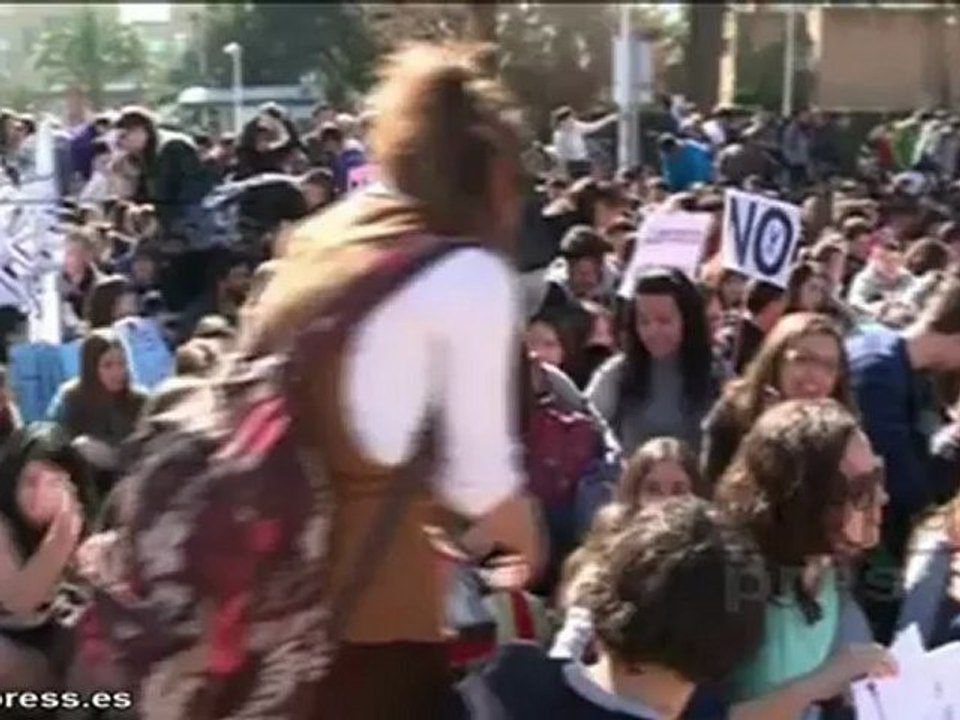 Representantes estudiantiles critican los recortes