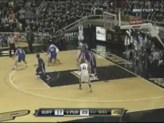 Kelsey Barlow breaks a fool's ankle