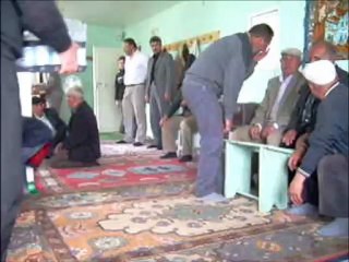 EYMÜR TV NECMETTİN TİRYAKİ MEVLİD- İ ŞERİF OKUTULDU. 21-04-2012