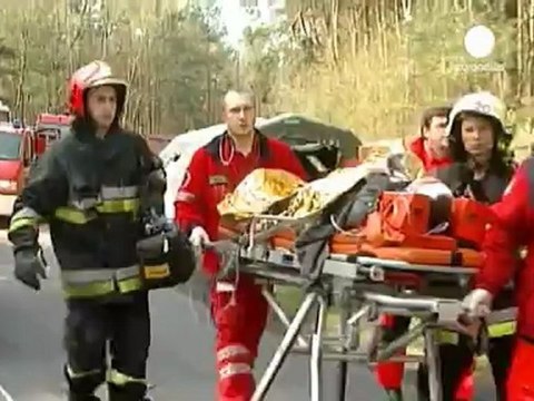 Polonia, scontro camion-autobus: 24 feriti