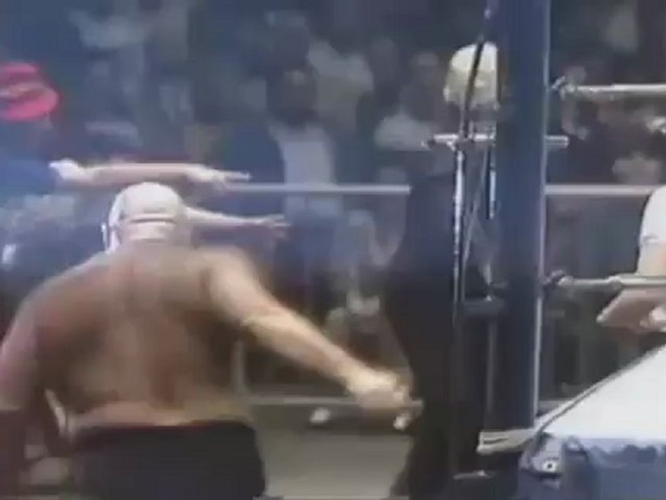 WWE-Universal.Fr - Paul Orndorff VS George Steele